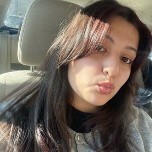 Meet your Posher, Lilly